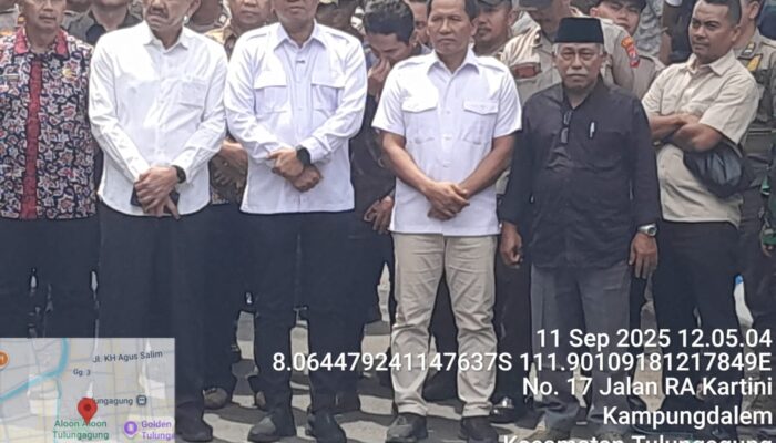pejuang Gayatri GERUDUK DRPD TULUNGAGUNG,20 Tuntutan Rakyat Bersuara