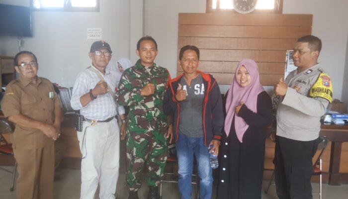 Ratusan Warga Desa Ngunut Terima Sertifikat Tanah, Proses Berlangsung Lancar.